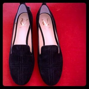 Black suede shoes by VC